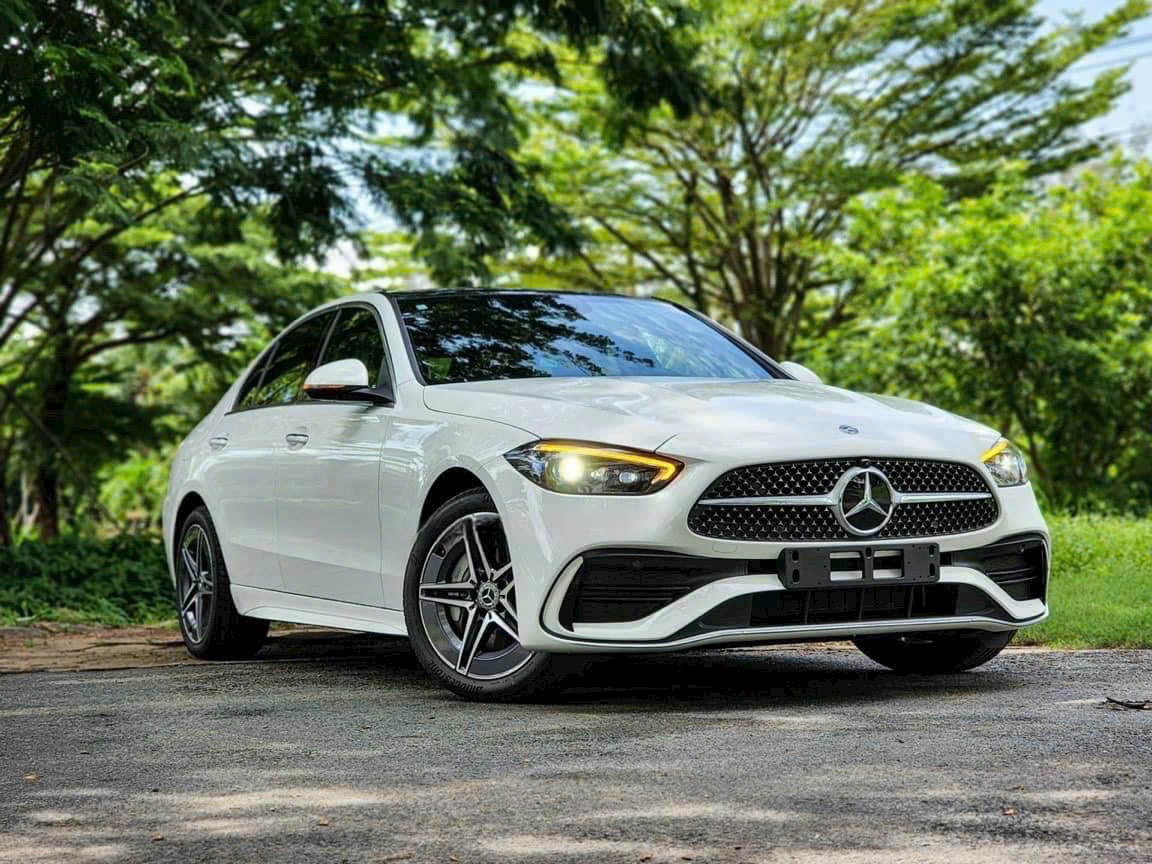 Mercedes C300 AMG (7)