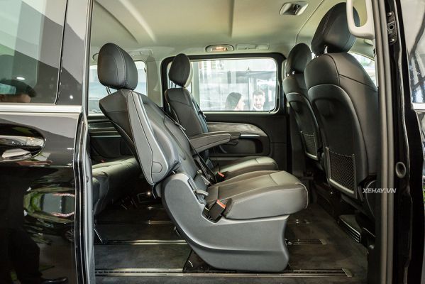 Mercedes-VClass-250-5